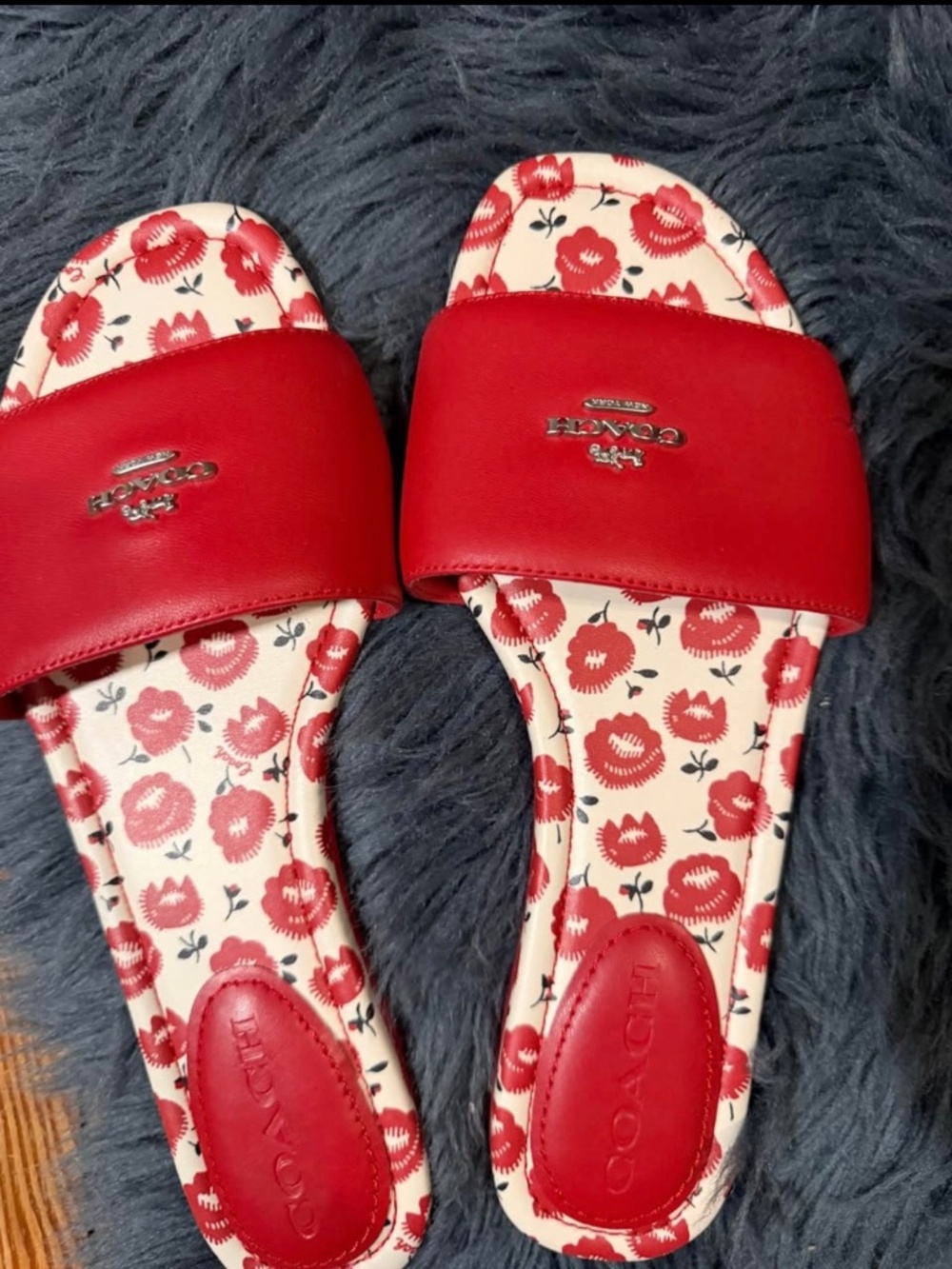 Coach Red Sandal With Floral Print - Picture 1 of 1
